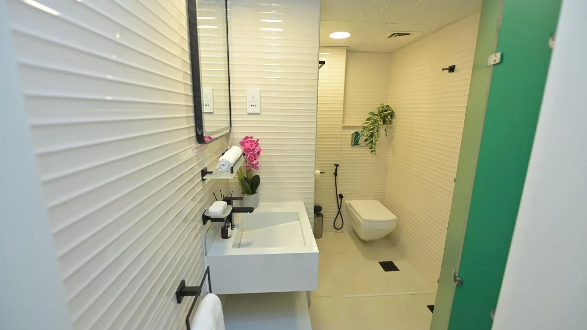 Discover The New And Improved Deep View Studio Ras el Kaïmah Appartement
