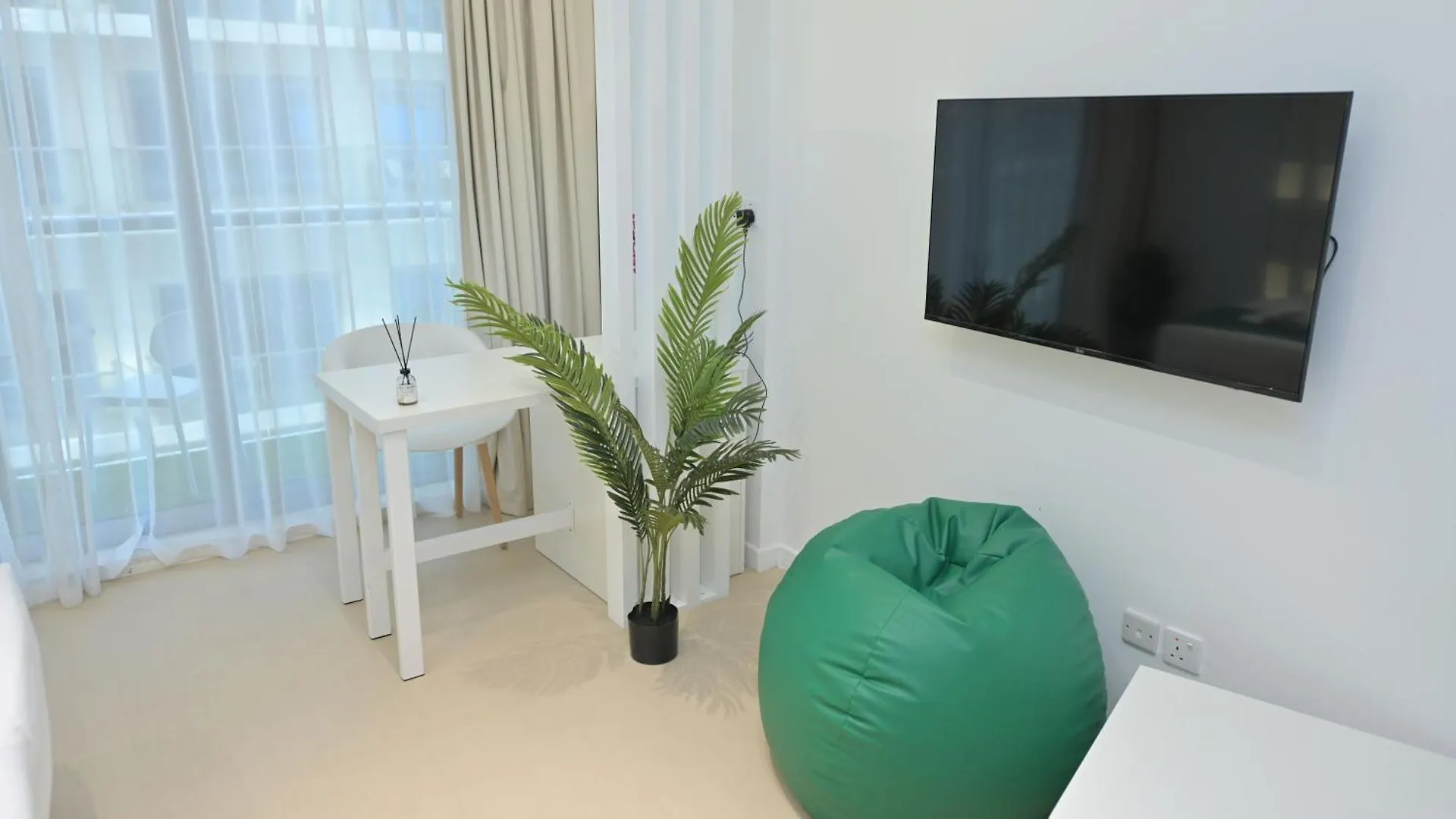 Discover The New And Improved Deep View Studio Ras el Kaïmah Émirats arabes unis